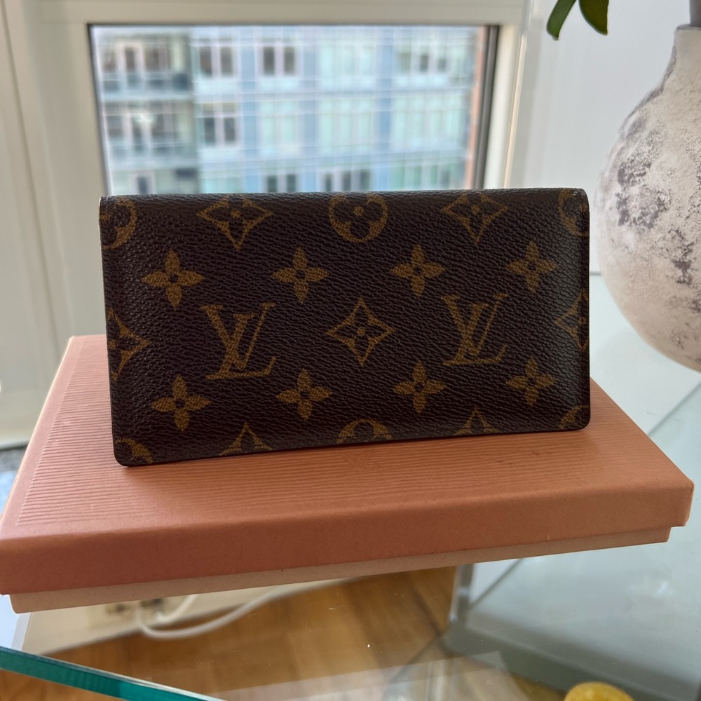 Louis Vuitton Checkbook Holder